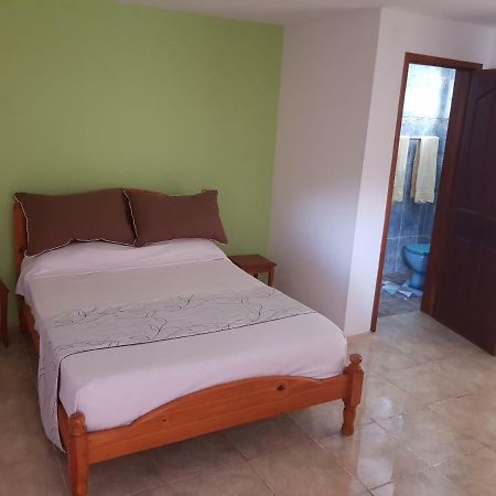 Tibambari Hotel Bouchon Екстериор снимка