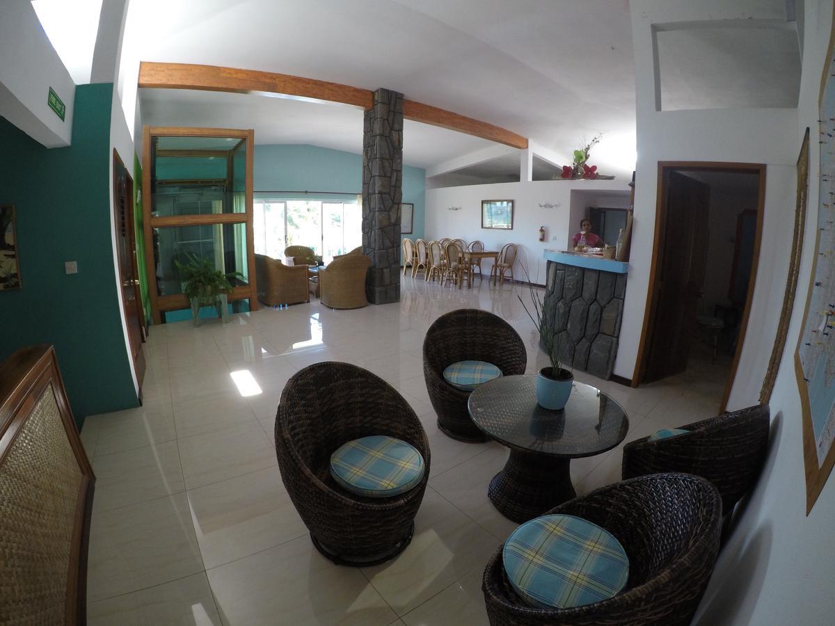 Tibambari Hotel Bouchon Екстериор снимка